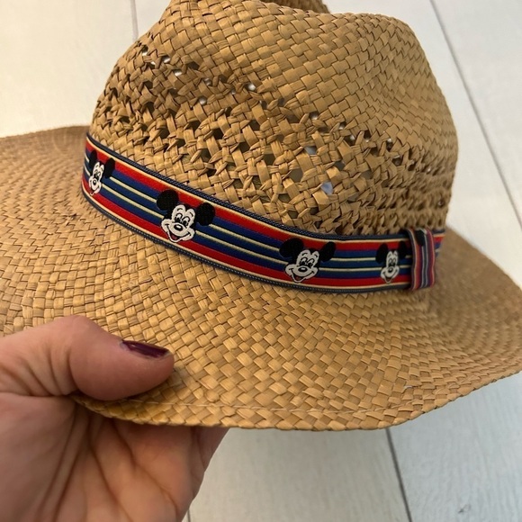 Vintage Disney character fashions Mickey Mouse - Picture 2 of 9